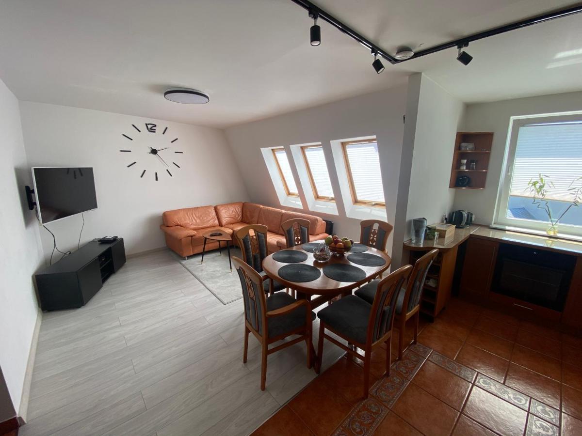 Apartament Dwupoziomowy - Klimatyzacja Slupsk Exterior photo